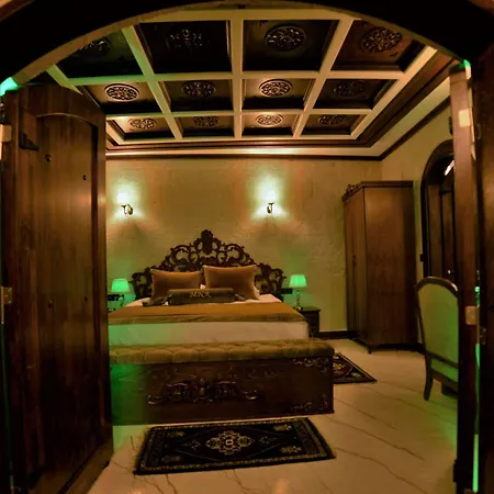 Mnr Cave Cappadocia *