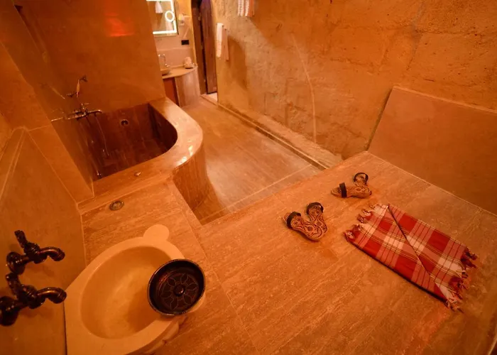 ホテル Mnr Cave Cappadocia ウルギュップ