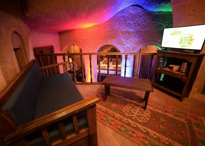 Mnr Cave Cappadocia ウルギュップ