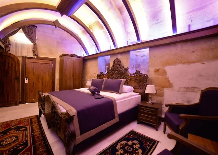 Mnr Cave Cappadocia ウルギュップ