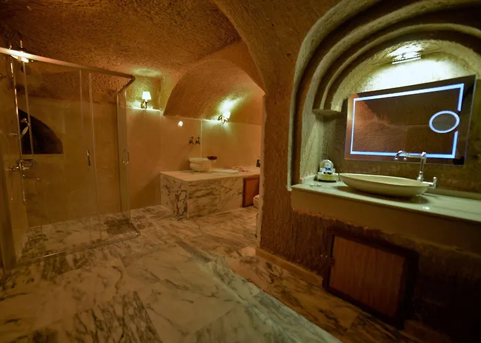 Mnr Cave Cappadocia *