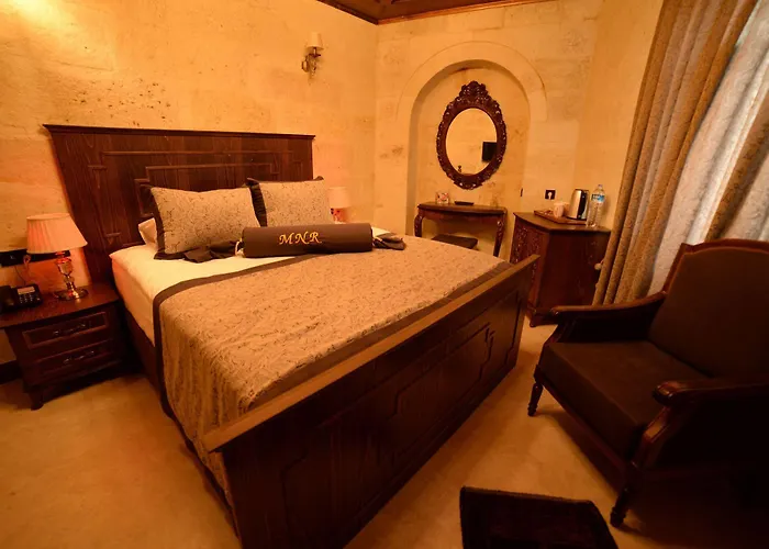 ホテル Mnr Cave Cappadocia ウルギュップ